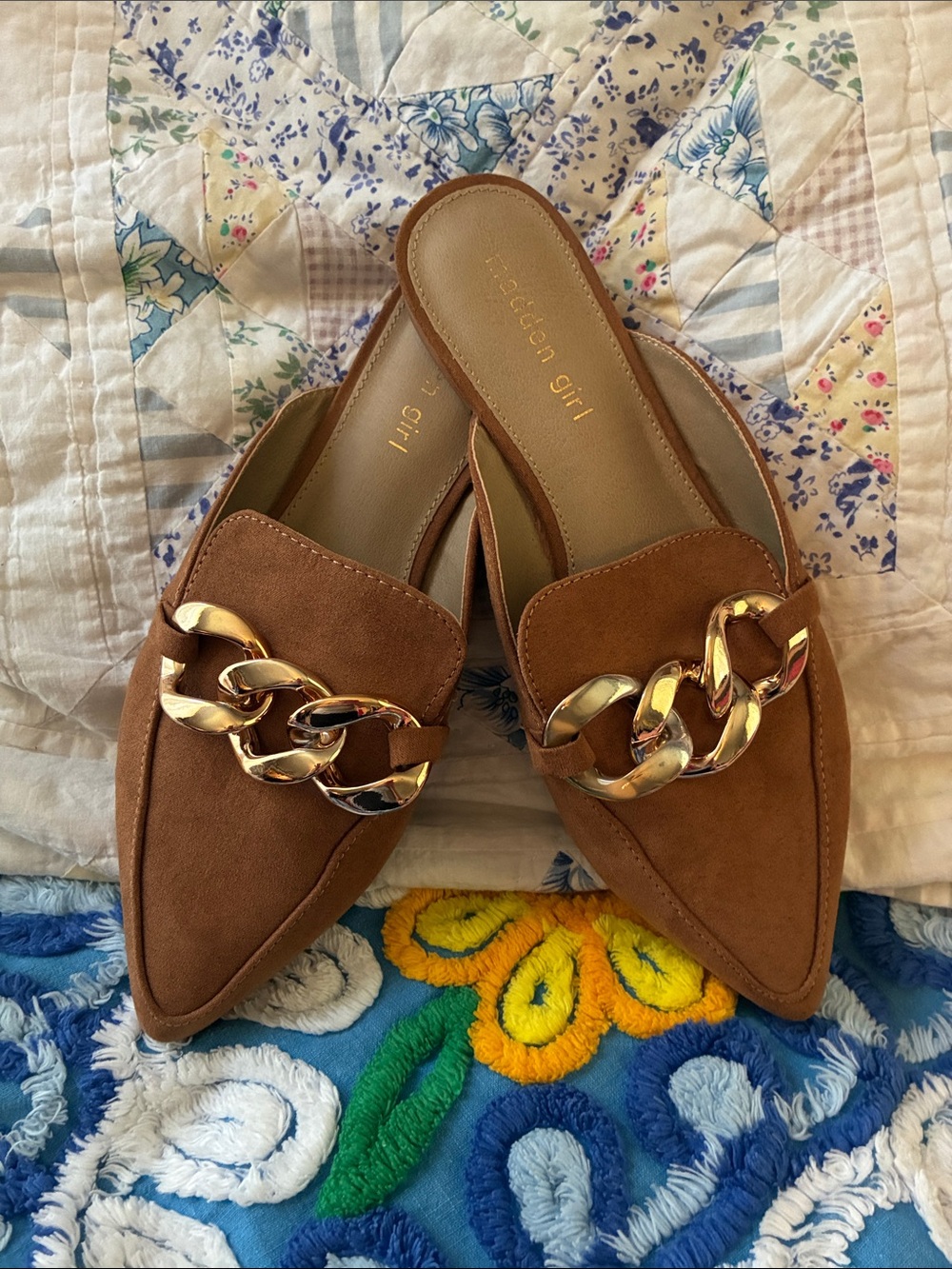 Madden Girl Women's Brown Chain-Accent Pointed Mule Sz 8